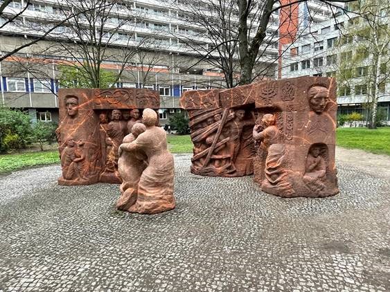 Skulptur Block der Frauen, Rosenstraße, Berlin-Mitte
